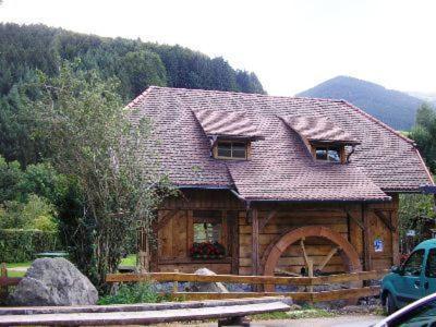 Pension Schlossbergblick Simonswald Exterior foto